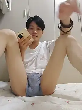 kennyassss online show from June 18, 3:05 pm