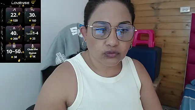 Snapshot of Katha_Marck chatting on November 21, 4:16 pm Katha Marck online show from November 21, 4:16 pm