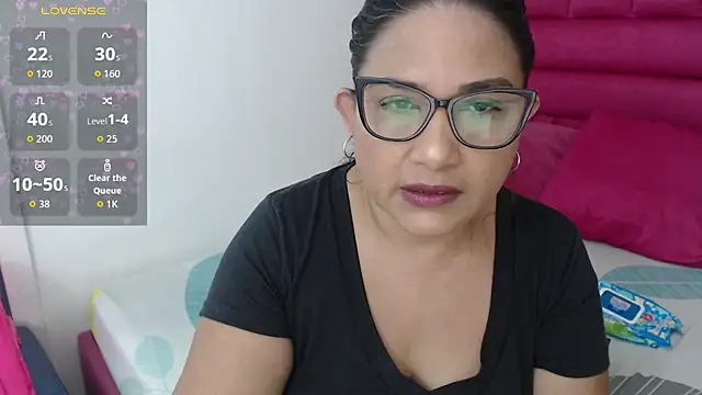 Katha Marck online show from May 20, 12:44 pm
