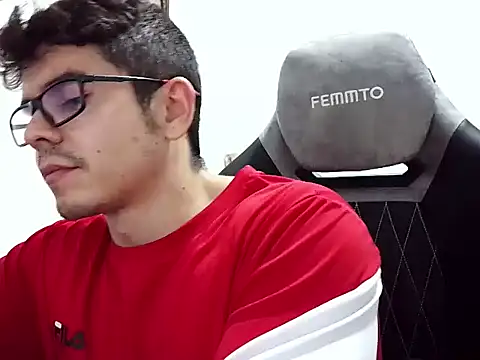 MILCARITAS3 online show from May 14, 5:25 am