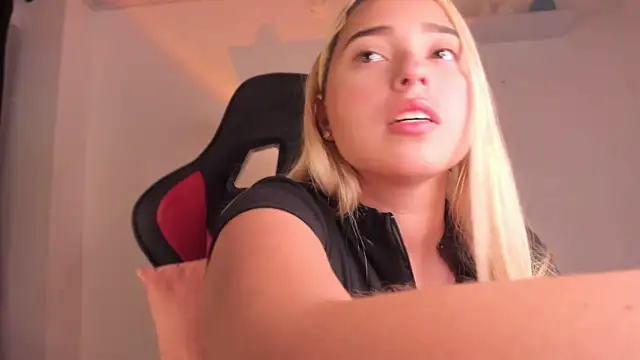 Irisweet  online show from March 21, 12:07 am