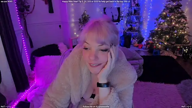 AliceW0lf online show from January 7, 5:04 pm