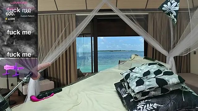 HornyShyAsian online show from April 27, 7:50 am