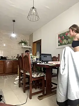 Elnonoykeila77 online show from April 19, 4:50 pm