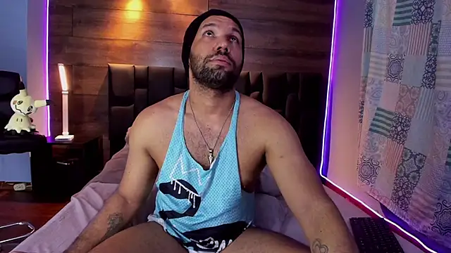 Snapshot of anthonylatynxd chatting on January 31, 2:26 am anthonylatynxd online show from January 31, 2:26 am