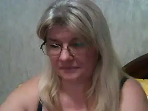 Snapshot of Diana_49 chatting on March 17, 1:08 pm Diana 49 online show from March 17, 1:08 pm