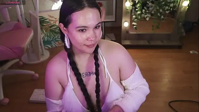 Chery Lady22 online show from February 24, 11:52 pm