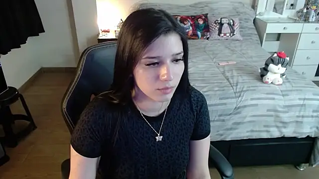 kittykat18x online show from October 28, 1:09 am