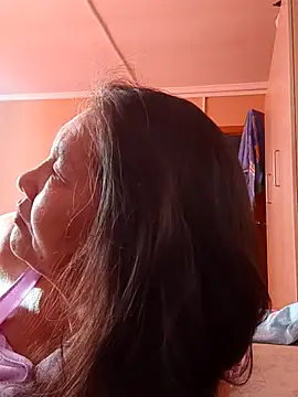 Snapshot of Zulfiya_Bruce chatting on September 16, 4:35 am Zulfiya Bruce online show from September 16, 4:35 am