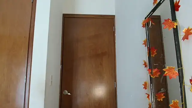 3littleschoolteens online show from February 27, 6:30 pm