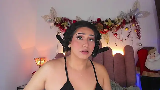 ISABELLASSMITH online show from December 24, 11:22 pm