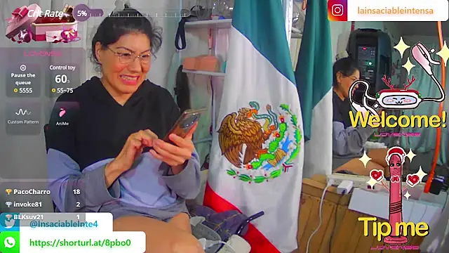 Snapshot of LaInsaciableIntensa chatting on February 26, 12:58 pm LaInsaciableIntensa online show from February 26, 12:58 pm