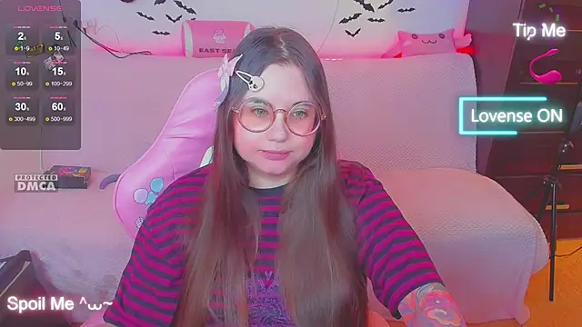 Lolisuccub online show from December 18, 5:41 pm