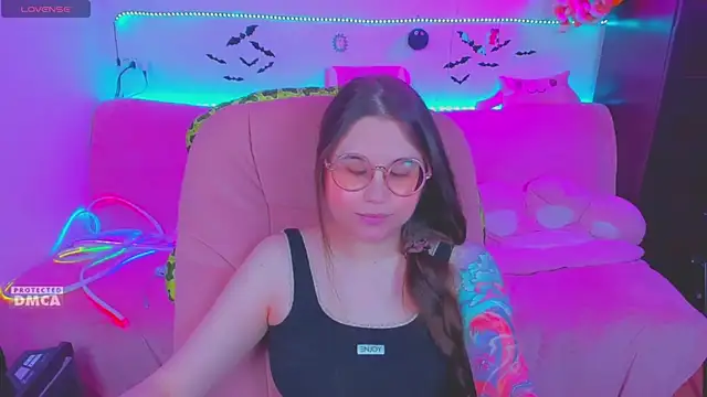 Lolisuccub online show from May 25, 5:08 pm