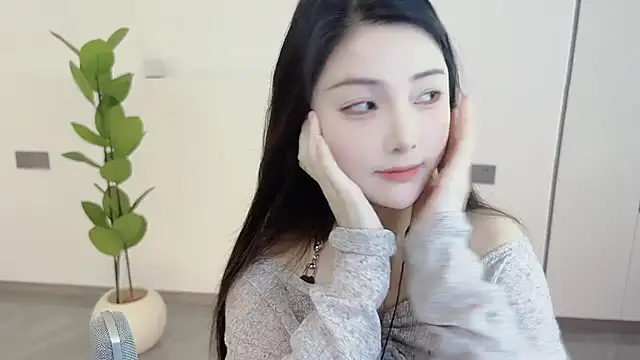 HaagenDazs  online show from March 5, 1:21 am