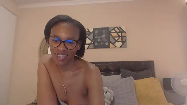 Snapshot of Creamyass22 chatting on February 25, 3:05 pm Creamyass22 online show from February 25, 3:05 pm