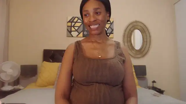 Snapshot of Creamyass22 chatting on November 28, 6:43 pm Creamyass22 online show from November 28, 6:43 pm