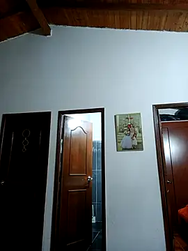 LunaZambrano online show from October 7, 12:35 pm