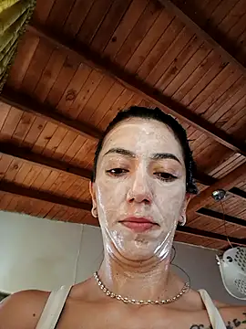 LunaZambrano online show from October 11, 2:59 pm