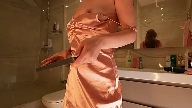 RosyEmily online show from March 14, 7:19 pm