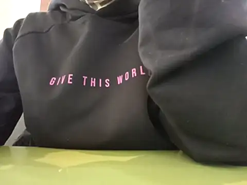 Snapshot of sutgibihatun chatting on October 30, 9:00 am sutgibihatun online show from October 30, 9:00 am