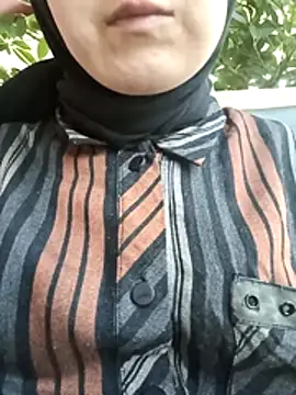 Snapshot of sutgibihatun chatting on November 7, 7:41 am sutgibihatun online show from November 7, 7:41 am