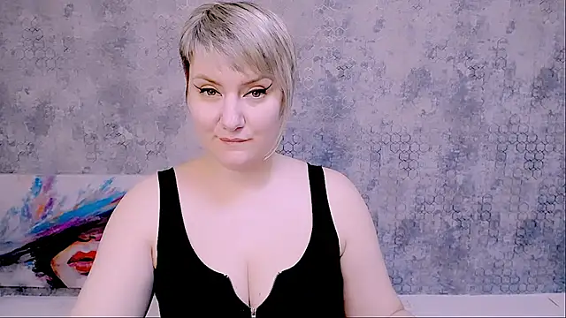 Djullia online show from February 2, 3:17 pm