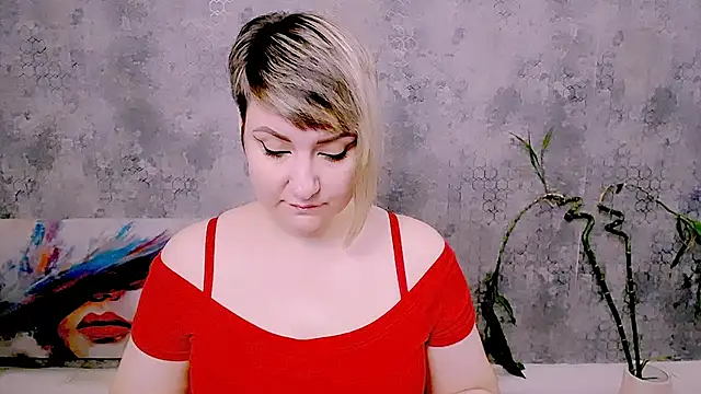 Djullia online show from May 24, 5:12 am