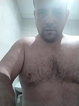 Snapshot of manubm03 chatting on November 6, 11:22 am manubm03 online show from November 6, 11:22 am