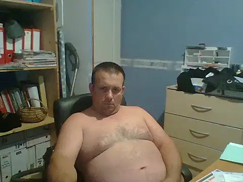 manubm03 online show from July 6, 3:36 pm