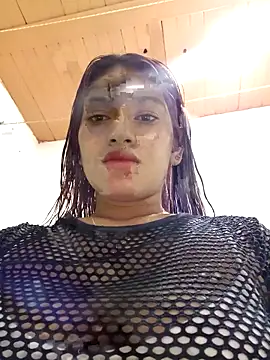 annie-19 online show from October 21, 2:07 pm