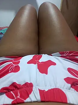 annie-19 online show from November 13, 4:00 am