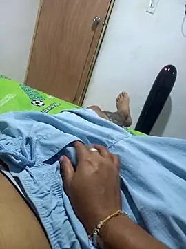 annie-19 online show from November 27, 5:20 am