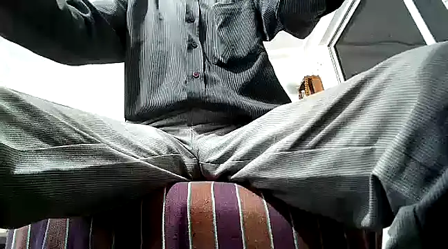 Snapshot of manan28 chatting on January 18, 12:15 pm manan28 online show from January 18, 12:15 pm