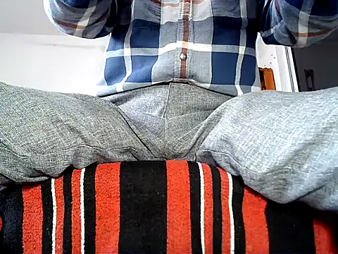 Snapshot of manan28 chatting on September 19, 9:54 am manan28 online show from September 19, 9:54 am