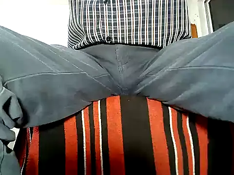 Snapshot of manan28 chatting on November 6, 10:05 am manan28 online show from November 6, 10:05 am