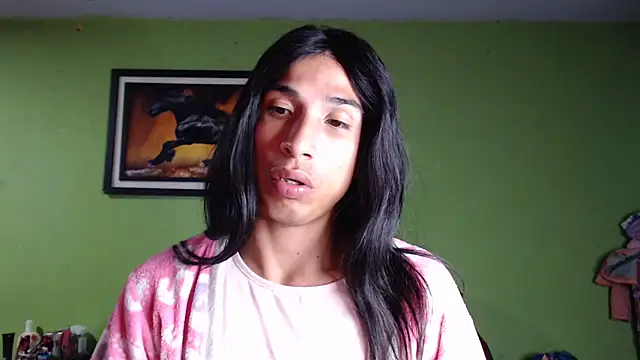 brunettehot77 online show from November 30, 2:15 am