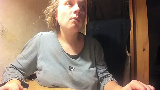 FrumCake online show from March 21, 5:02 pm