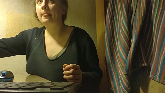 FrumCake online show from January 19, 3:32 am