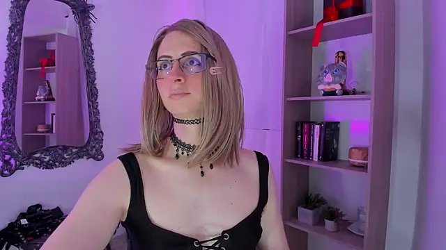 KimberlyJohnsoon online show from November 29, 3:37 pm