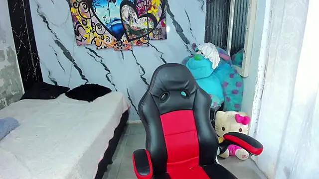 andromeda xx online show from December 18, 2:23 pm