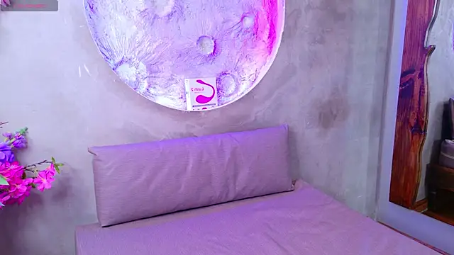 dojacandice online show from April 6, 10:44 pm