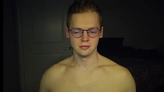 Snapshot of doloresman chatting on February 25, 8:51 pm doloresman online show from February 25, 8:51 pm