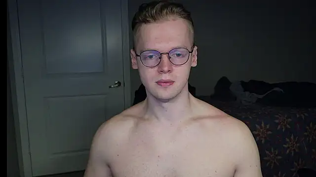 Snapshot of doloresman chatting on February 27, 9:26 pm doloresman online show from February 27, 9:26 pm