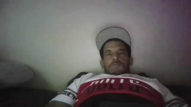 Snapshot of Fonzarelli chatting on September 26, 11:53 pm Fonzarelli online show from September 26, 11:53 pm