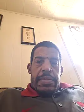 Snapshot of Fonzarelli chatting on January 14, 5:29 pm Fonzarelli online show from January 14, 5:29 pm