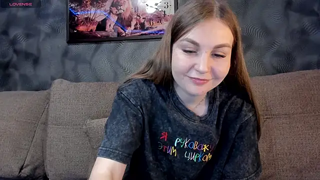 Snapshot of CassieMils chatting on February 22, 11:24 am CassieMils online show from February 22, 11:24 am