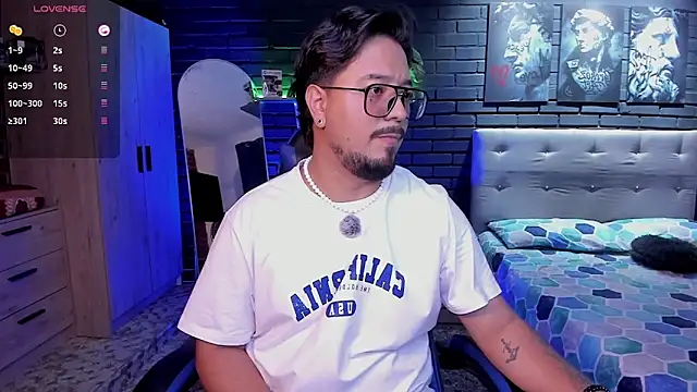 DaviidEvans  online show from March 19, 2:43 pm