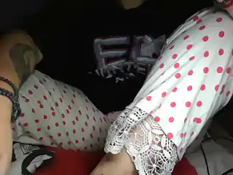 Alma Evelynne online show from October 25, 9:31 pm