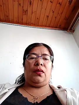   valentina18 online show from December 11, 1:06 pm